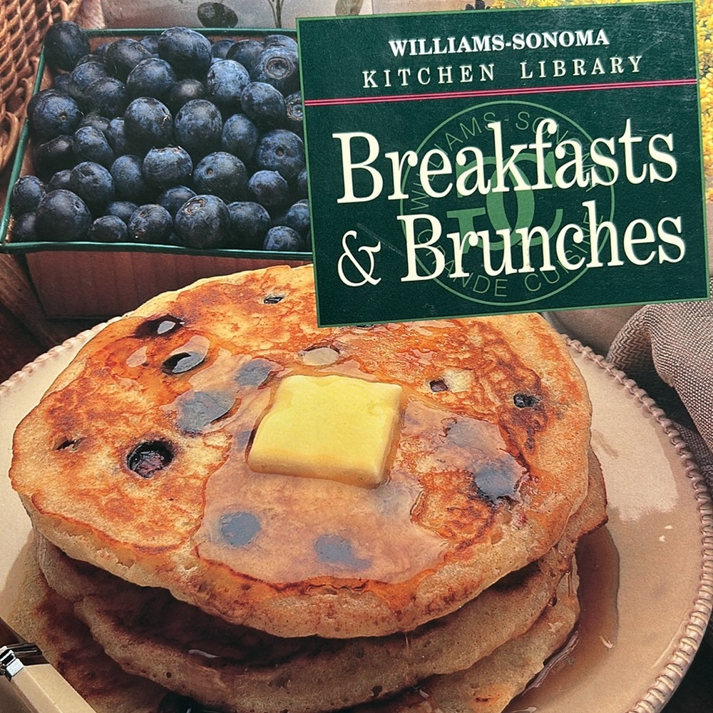 Williams Sonoma Breakfast & Brunches cookbook